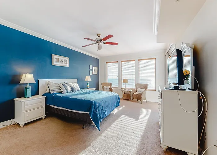 Apartment Belmont Towers 505